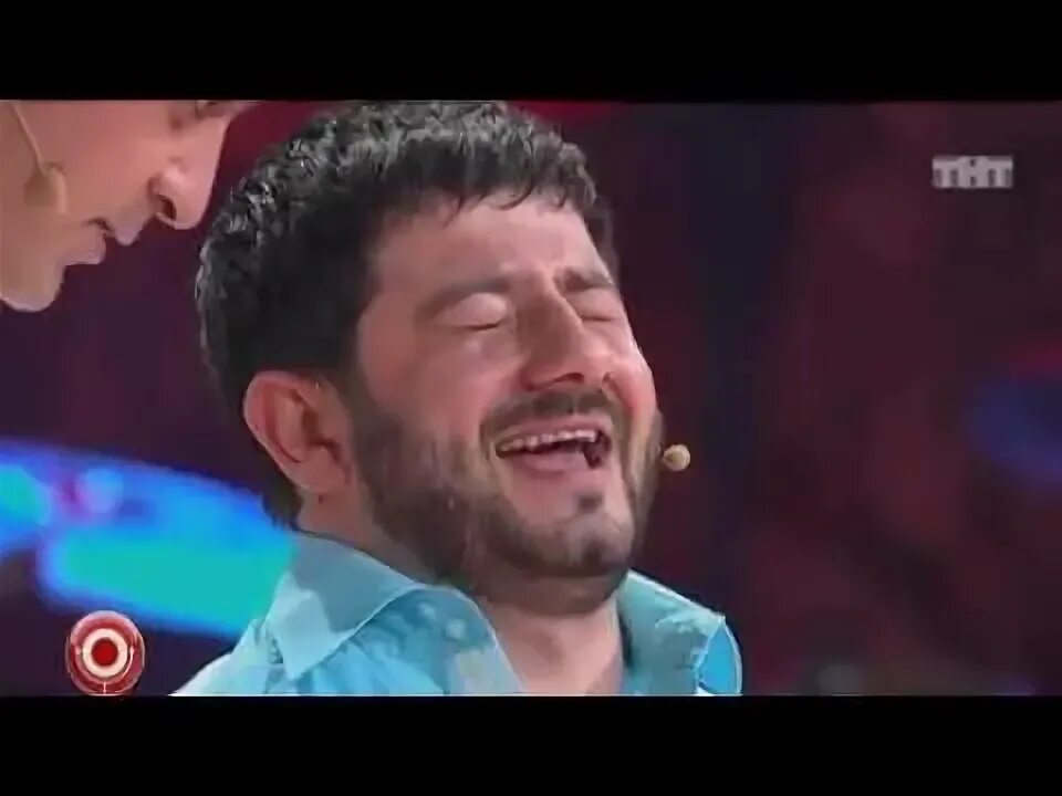 Испанцы рева и галустян. Галустян камеди видео. Галустян камеди видео. Галустян камеди видео. Галустян в 2010.