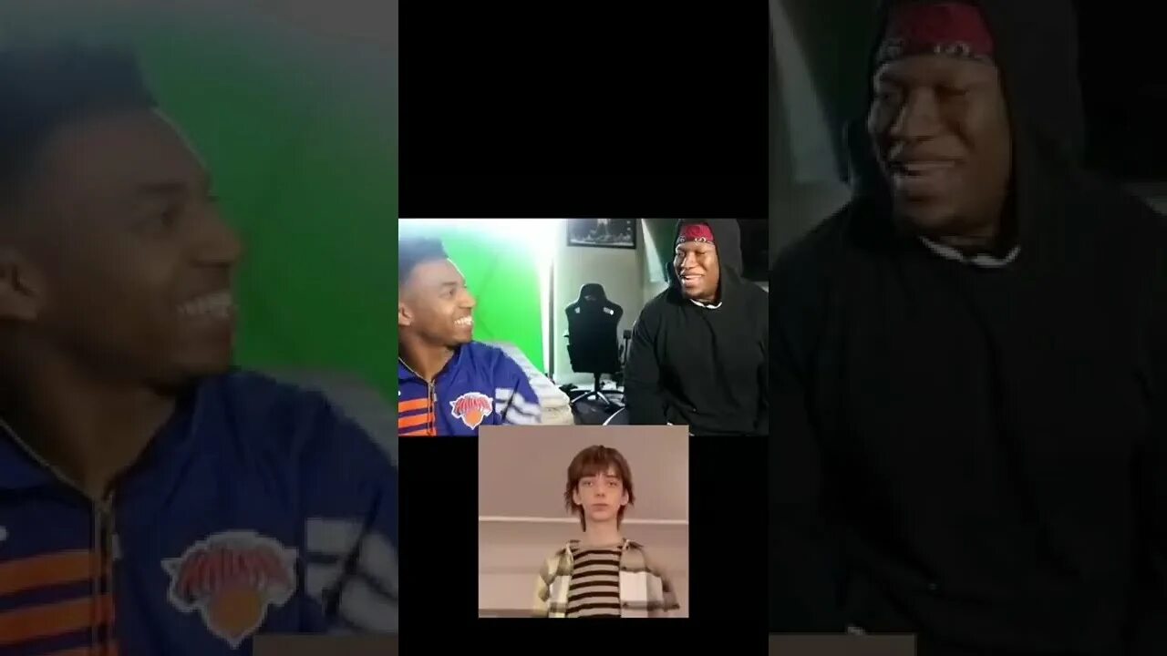 Краш школы. Согласилась снять. Парень и девушка дружат. Согласилась снять. Разговор между мужчиной и женщиной.