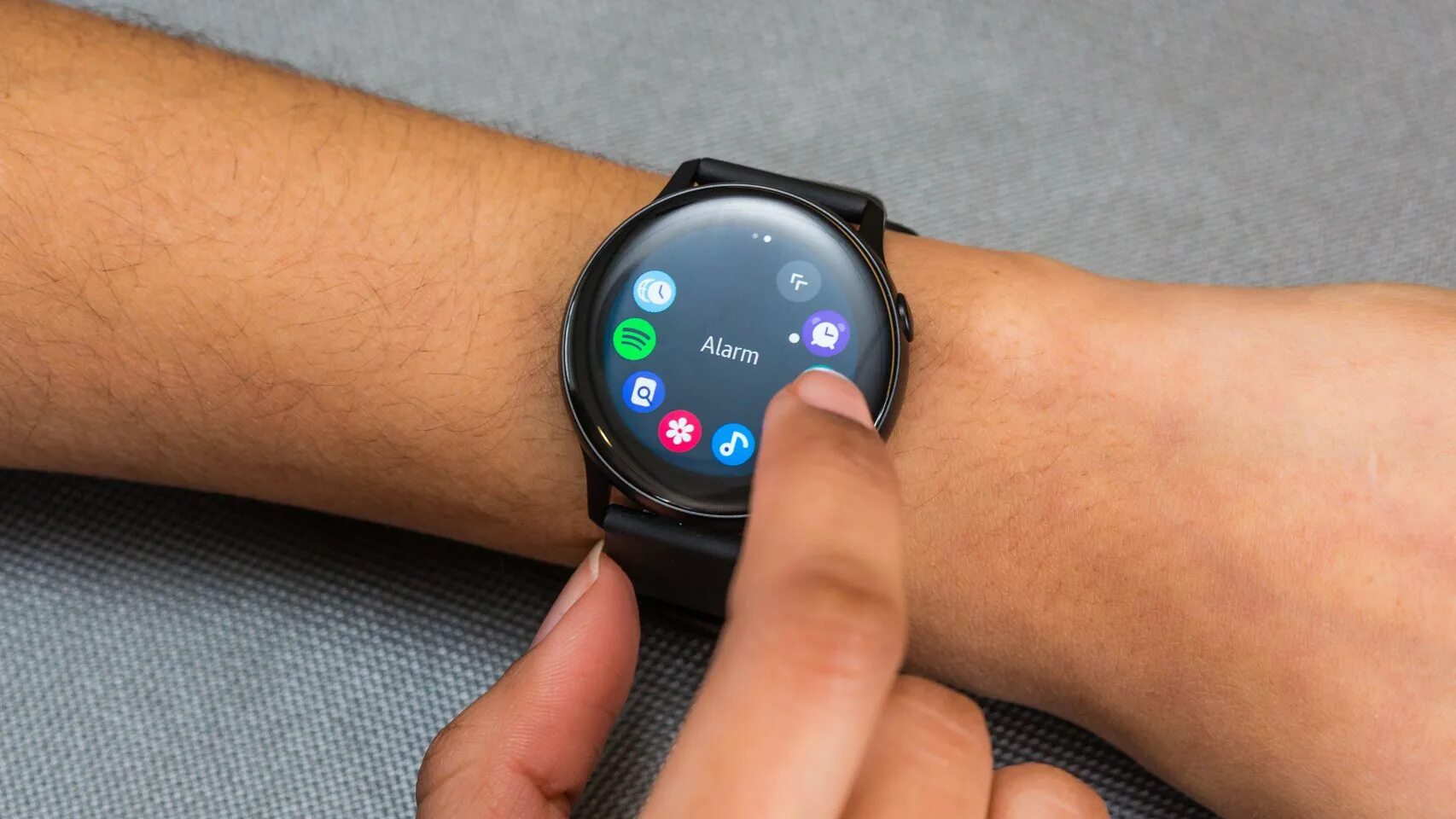 Смарт часы самсунг вотч 4. Samsung watch 3 41mm. Samsung watch 7 ultra новости. Часы самсунг galaxy водонепроницаемые. Смарт часы самсунг вотч 5.