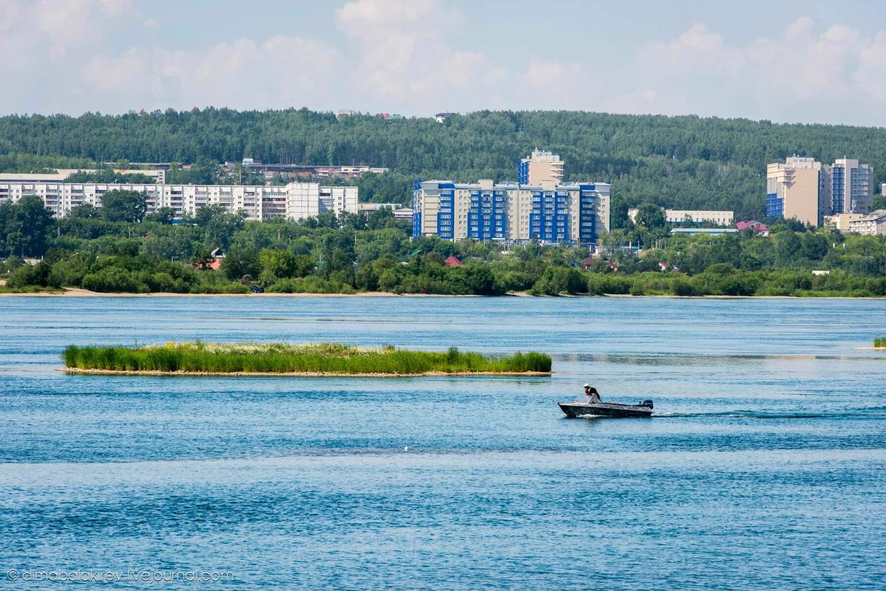 Река Ангара Иркутск. Иркутск Ангара. Река Ангара Братск. Братск набережная ангары.