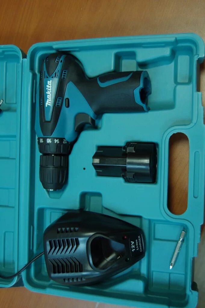 Makita df330d. Makita df330. Шуруповерт Макита df330d. Аккумуляторная дрель-шуруповерт Makita df330dwe. Макита df330 18v.