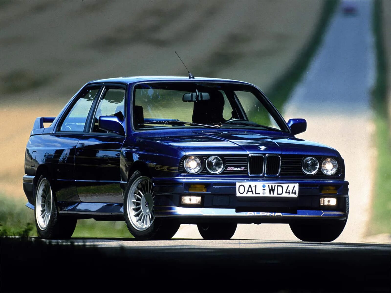 Е30 м5. BMW m3 e30 Alpina. BMW e30 Alpina b6 3.5. BMW e30 Alpina b6. BMW 3 Alpina e30.