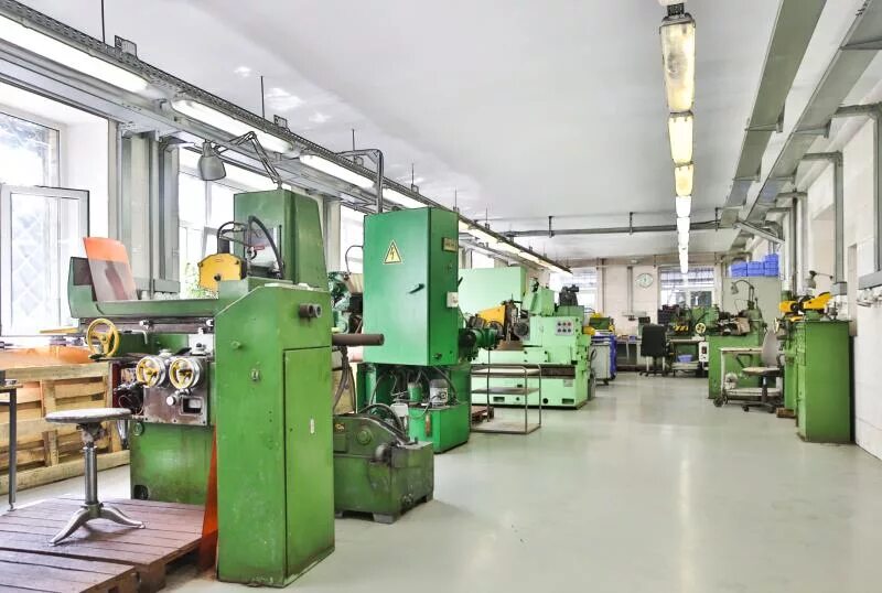 Планировка участка механической обработки детали чертеж. Абк механосборочного цеха. Цех металлоконструкций машиностроительного завода чертеж. Участок механической обработки. Акпп 62 рязань.