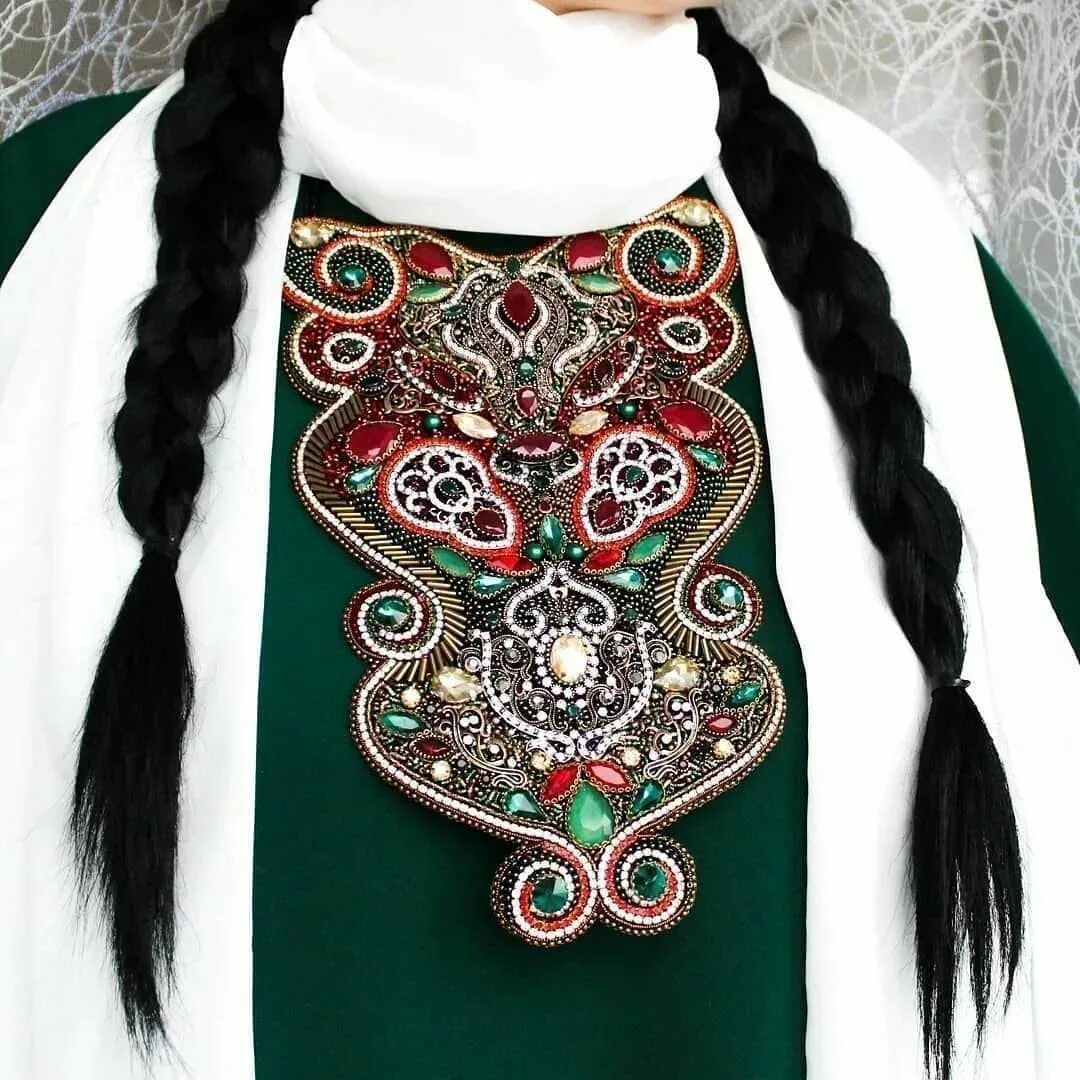Башкирские украшения. Хасите башкирское. кукрекче тешелдрек. татарские национальные украшения. башкирские национальные украшения.