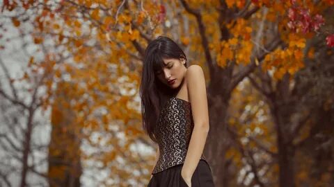 Fall girls
