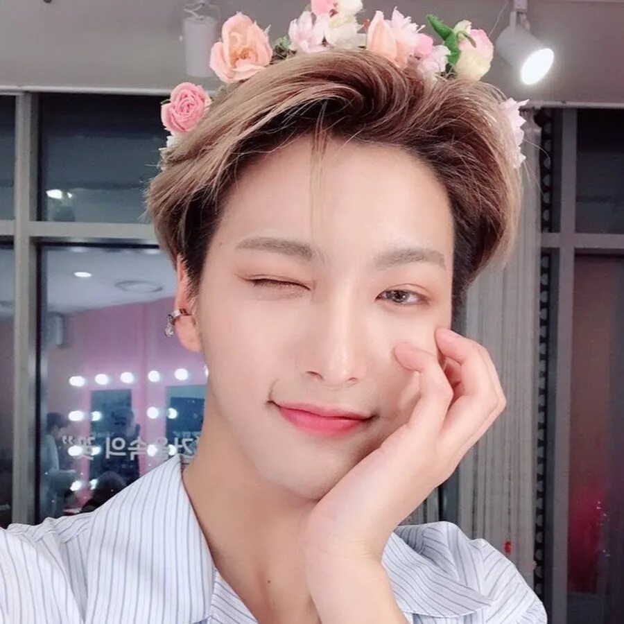 ATEEZ Seonghwa. Пак СОНХВА. Park Seonghwa ATEEZ. СОНХВА из ATEEZ. Сонхва эйтиз