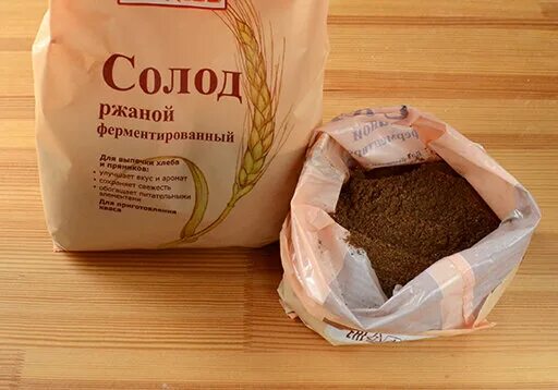 Солод как использовать для хлеба. Солод ржаной красный ферментированный. солод сухой ржаной ферментированный. солод для хлеба. ржаной хлеб с солодом.