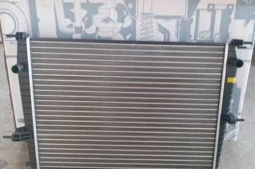 Радиатор кондиционера рено флюенс 1. Радиатор охлаждения на флюенс. Радиатор renault 7 700 838 133. Ava rta2322 радиатор. Рено флюенс радиатор охлаждения.