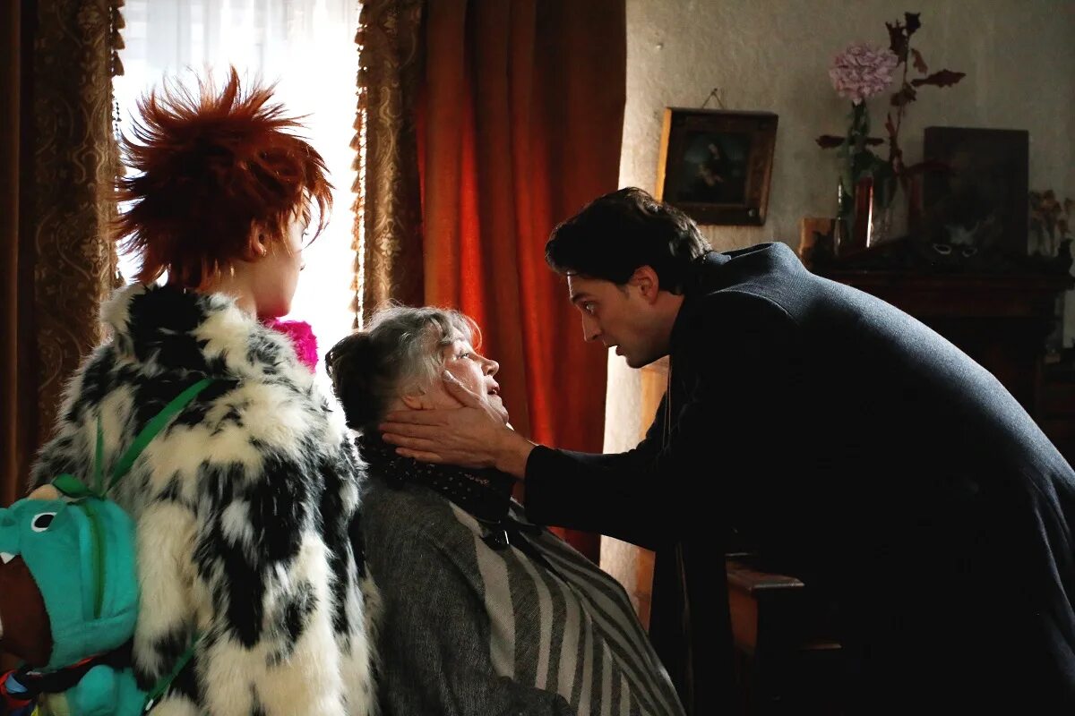 мария скуратова звезды и лисы. мария скуратова звезды и лисы. лисенок со звездой. звёзды и лисы сериал 2019. глафира тарханова 2020.