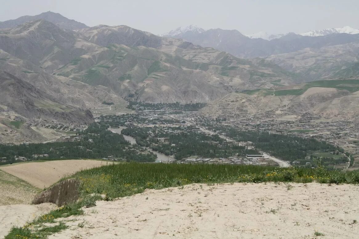 Файзабад горы. Файзабад душанбе. Файзабад душанбе. Город файзабад афганистан. Файзабад душанбе.