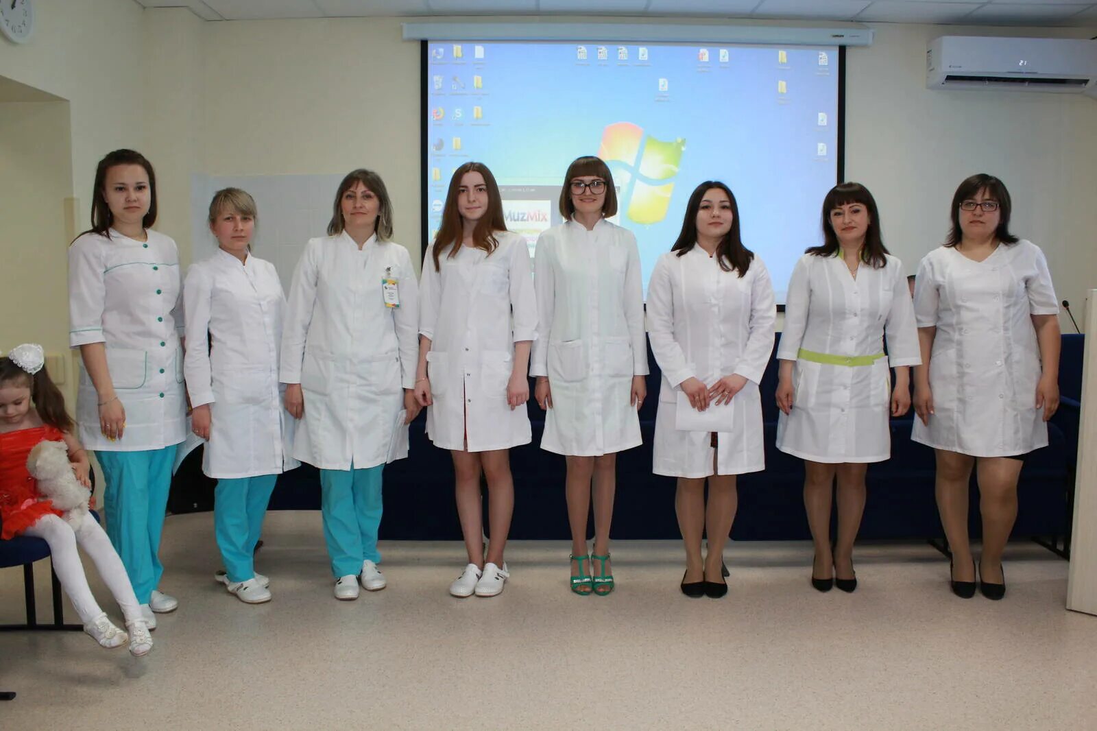 Файрушина эльвира рафаиловна педиатр. Альметьевск детский врач. Стефановская евгения алексеевна альметьевск. Детская поликлиника дюртюли. Альметьевск детский врач.