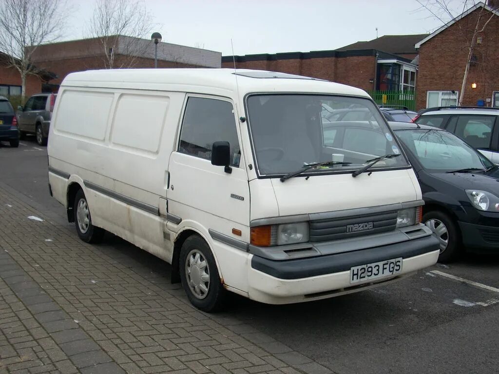 Мазда е 2200 дизель. Мазда 2200. Mazda e2000 '1989–97. Mazda e2000. Мазда е2200.