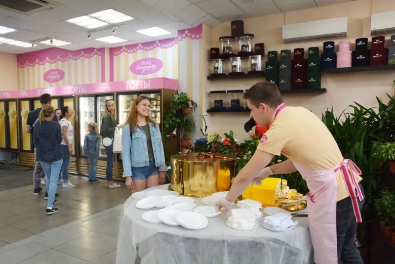 кондитеров адреса. кондитерская народный кондитер москва. кондитер. магазин для кондитерии.