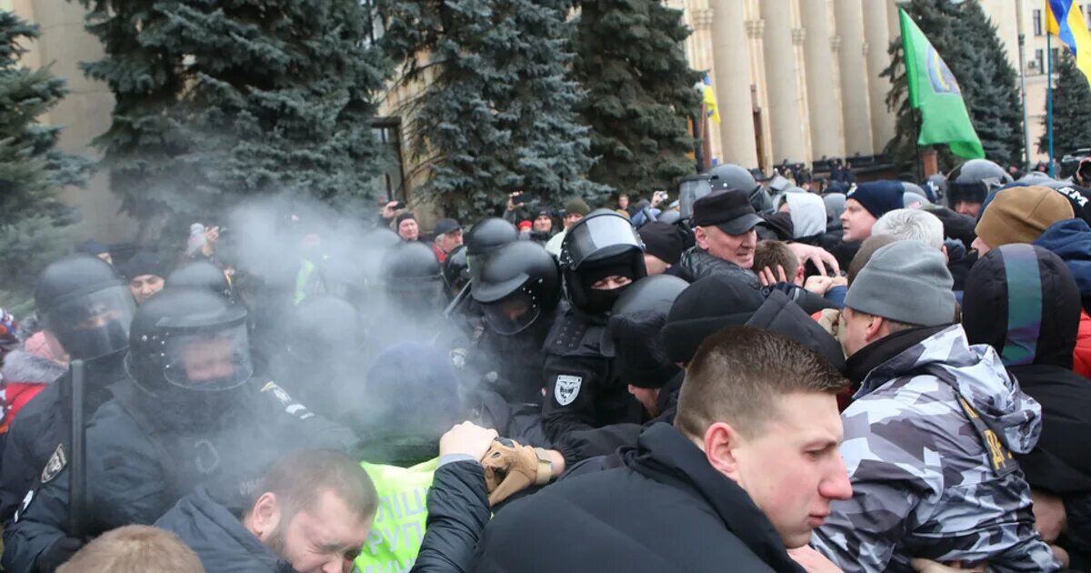 Что сегодня в харькове происходит последние. Митинг в харькове. русский митинг в харькове. протесты в харькове сейчас. митинги в харькове сейчас.