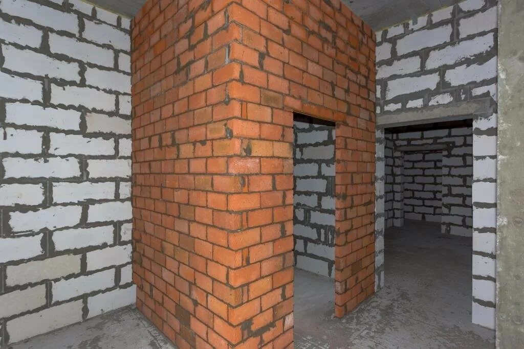 Кладка стен и перегородок. Стены и перегородки из кирпича. Внутренние перегородки из кирпича. Межкомнатные стены из кирпича. Кладка стен и перегородок.
