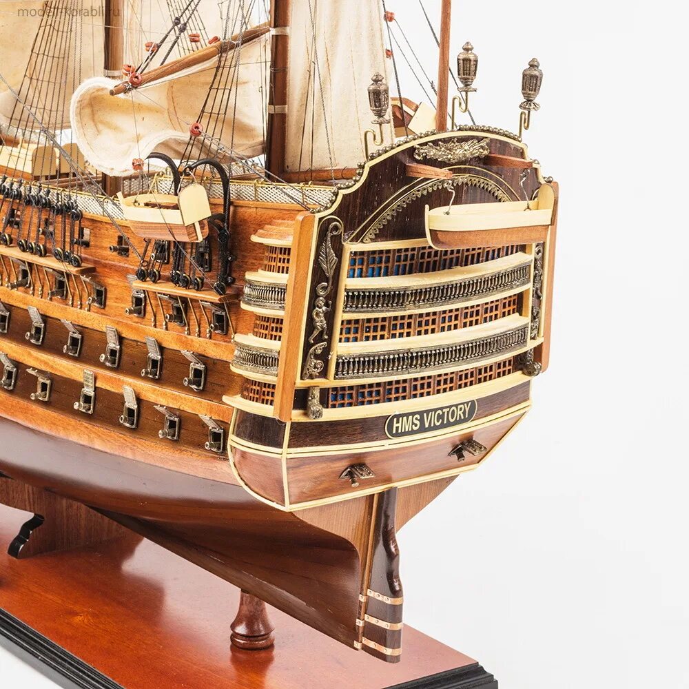 Модель корабля из дерева. Модель корабля hms victory. деревянная модель hms victory. hms victory модель из дерева. деревянный корабль.