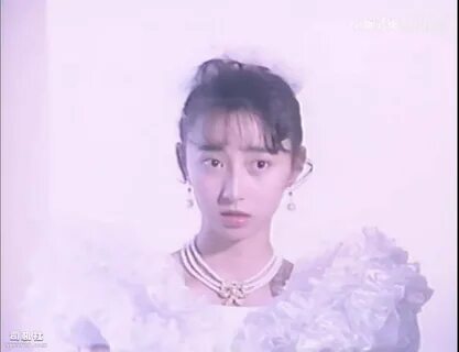 有 須 あゆみ