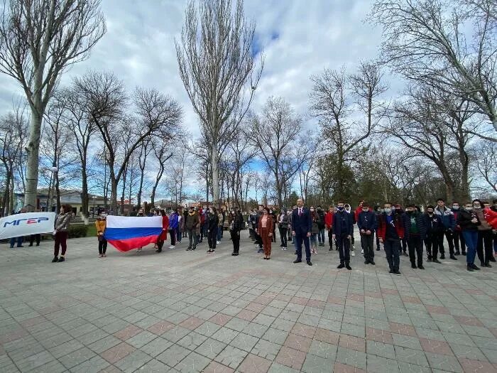 Победное дыхание крымской весны 44. Возвращение крыма. Победное дыхание крымской весны 44. Победное дыхание крымской весны 44. Герои крымской весны 2014.