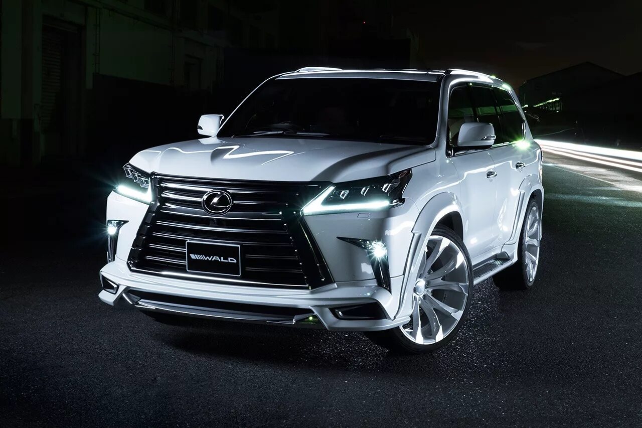 Купить lexus lx 570. Lexus lx570 Wald 2018. Лексус ЛХ 570 Wald. Lexus LX 570 Wald 2017. Лексус 570 новый белый.