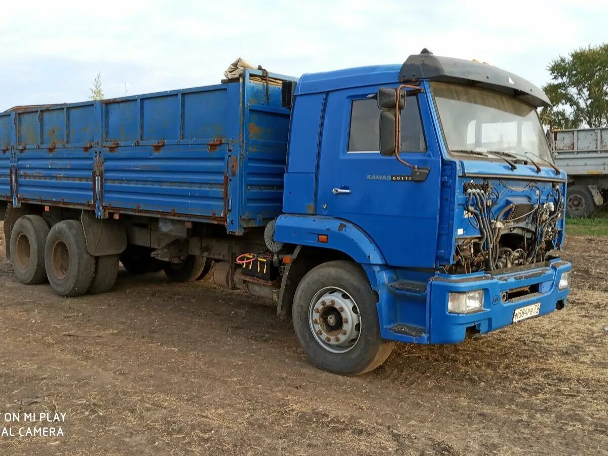 КАМАЗ 65117 бортовой военный. КАМАЗ синий бортовой. КАМАЗ 65117 бортовой бу. Б У бортовые КАМАЗЫ. Камаз бортовой россии купить