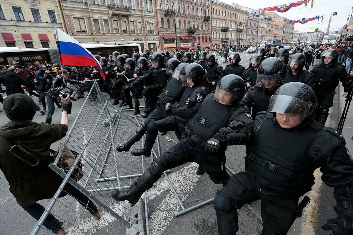 Политическая обстановка в россии на сегодняшний. Митинги в России. Протесты в России. Протесты в России сейчас. Митинги протеста в России.