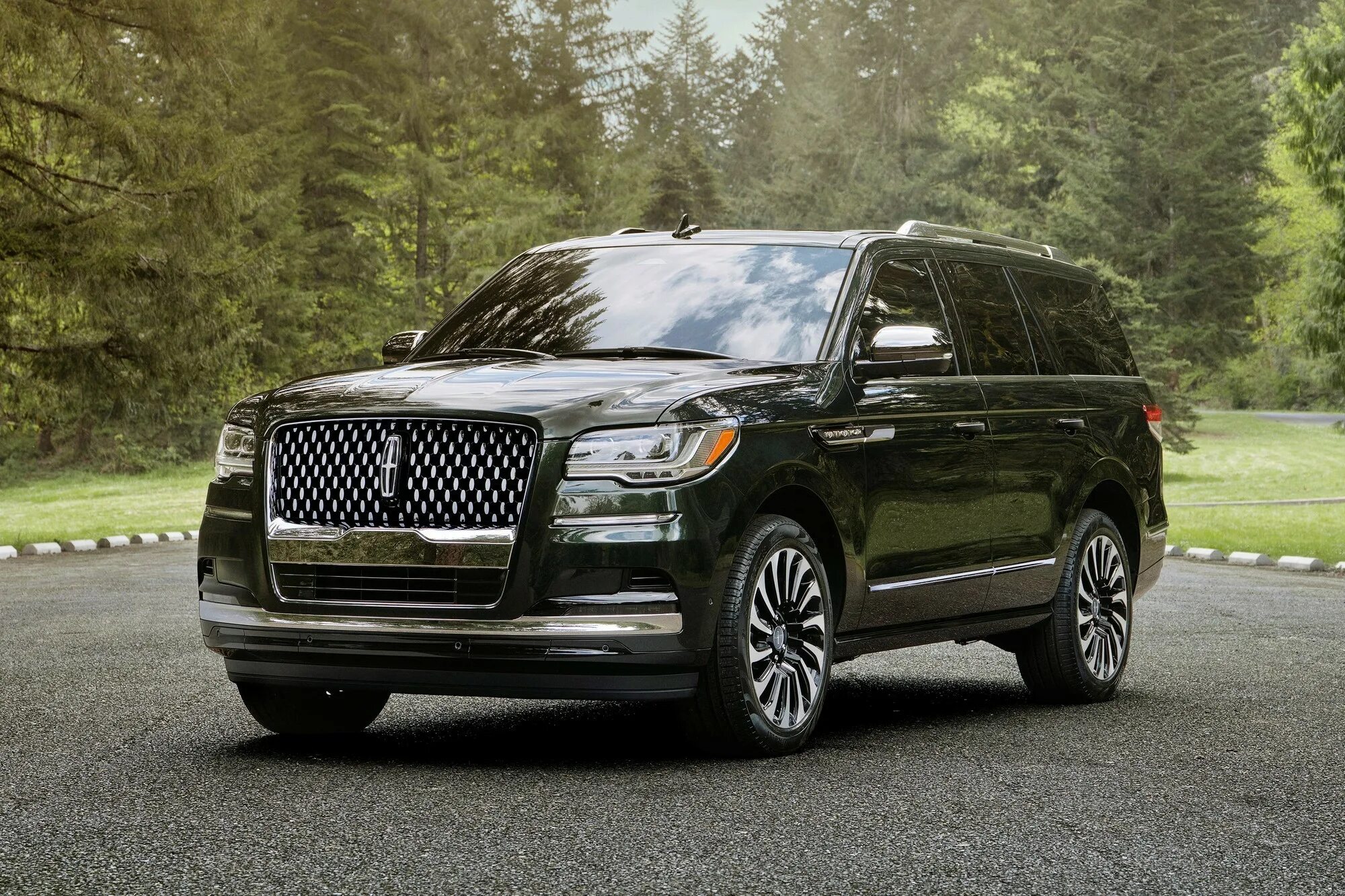 Навигатор 2025. Lincoln navigator 2025. navigator 2025. lincoln nautilus 2025. линкольн машина 2025.