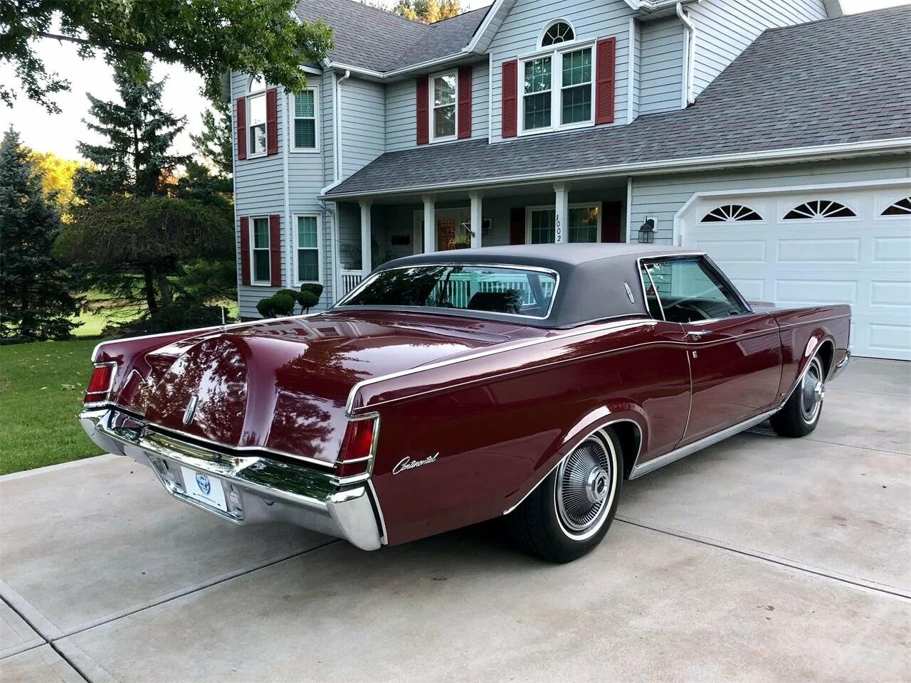 Mark 3 car. 1971 Lincoln Continental Mark III. Lincoln Continental Mark III 1968. Lincoln Continental Mark 3 1969.