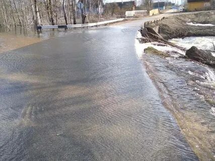 После реки разлива на осталась