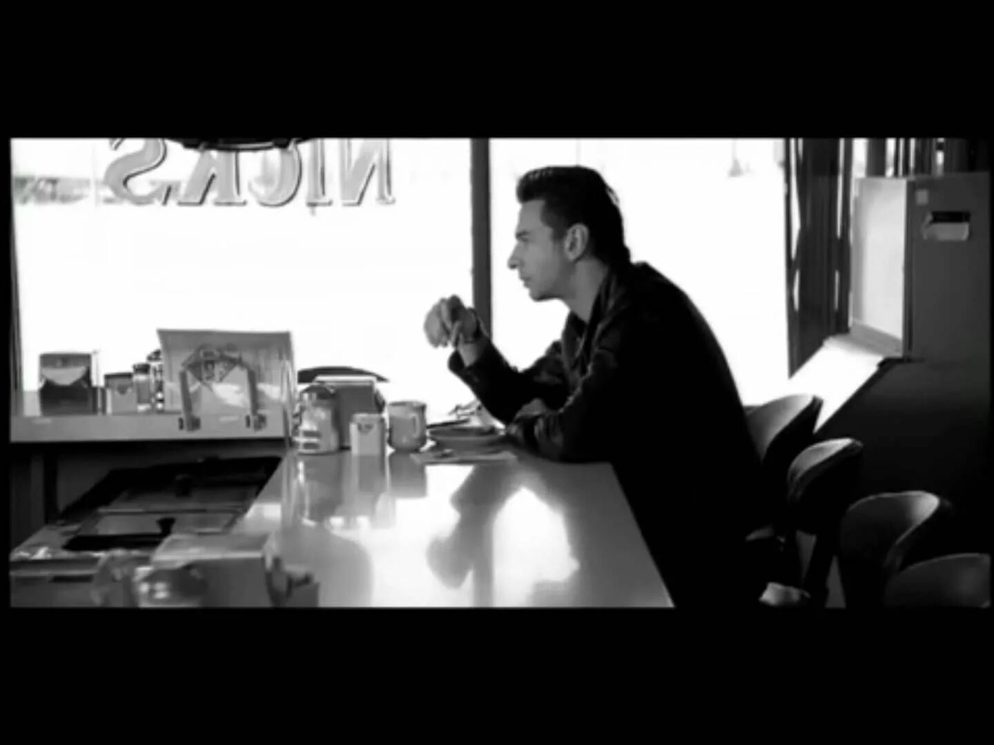 Depeche mode it s no good. Дэйв гаан its no good. dave gahan it&#039;s no good. dave gahan клип its no good. dave gahan its no good в картинках.