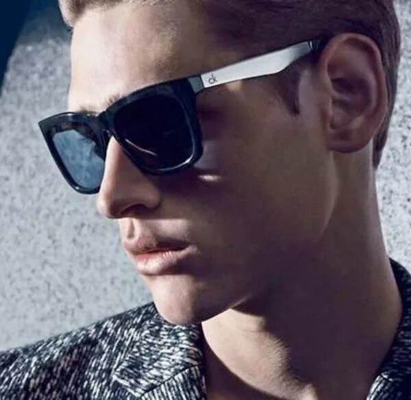 Calvin klein sunglasses. Очки Кельвин Кляйн. Очки Кельвин Кляйн мужской. Очки Кальвин Кляйн солнечные. Очки Кальвин Кляйн солнцезащитные.