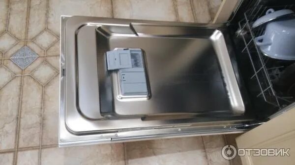 Замок hotpoint ariston. Hotpoint-Ariston HSIE 2b0. Hotpoint HSCIE 2b0. Посудомойка Hotpoint Ariston HSCIE 2b0 коды ошибок. Hotpoint HSIE 2b0 c.