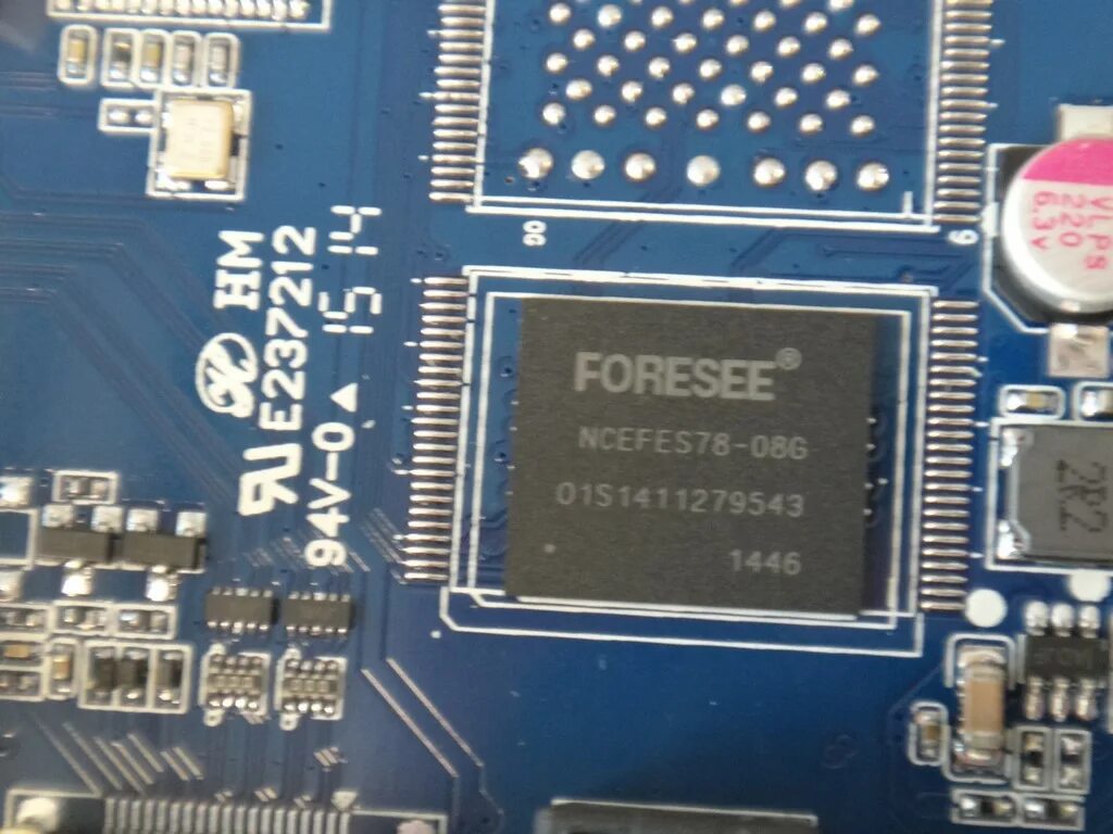 1 78 8. Foresee ncefat28-08g. Foresee 128gb SSD P/N:fsglmmc-128gh p900f 128gh. Foresee b301g032g. Чип foresee 128g.