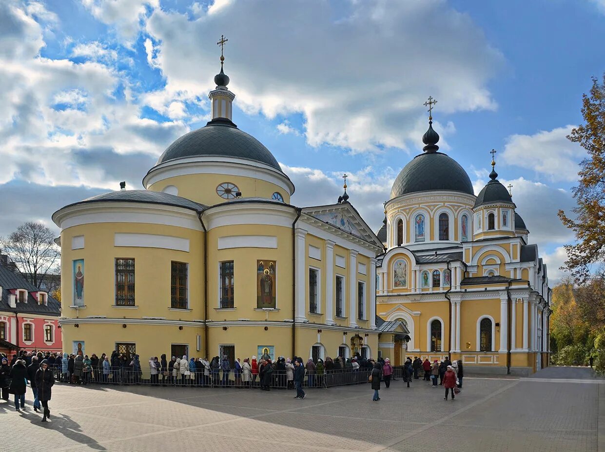 Храм Покровский монастырь Матрона Московская. Храм Матроны Московской на Таганке. Женский Покровский монастырь на Таганке. Покровский женский монастырь Святой Матроны в Москве. Сайт покровского женского монастыря в москве