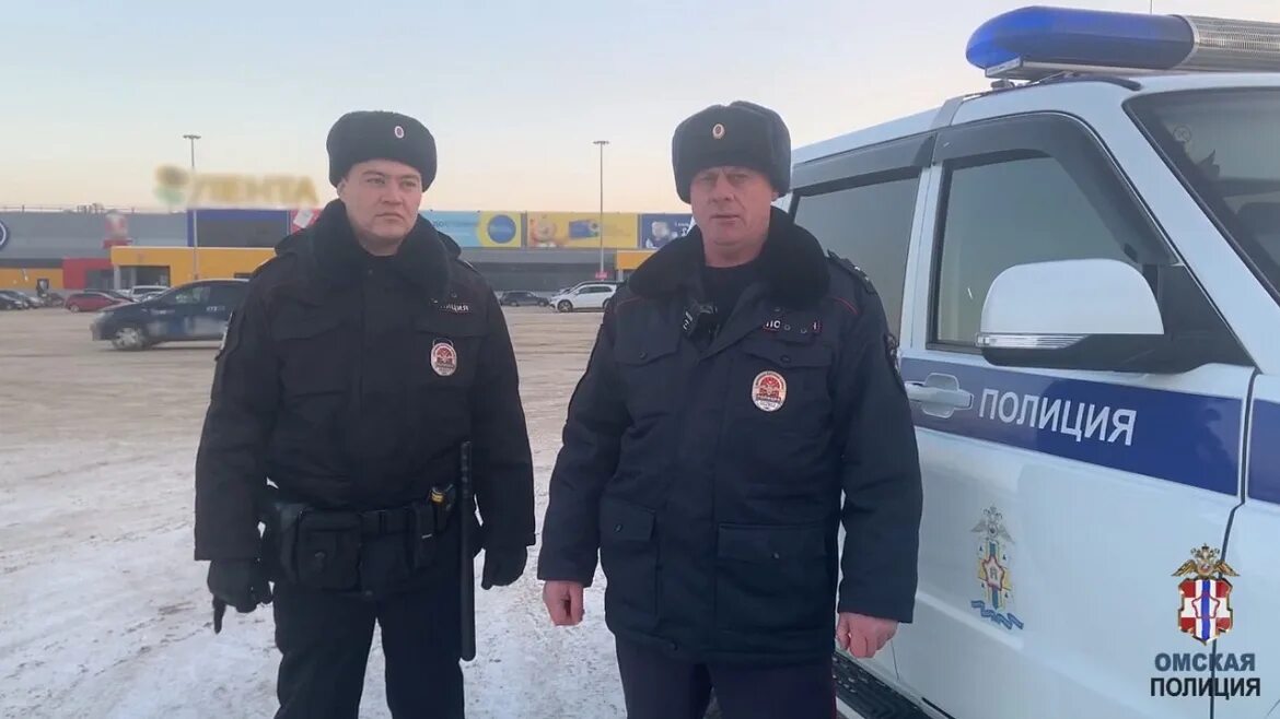 Бейсекеева бибигуль омск полиция. Полиция омск. Форма полиции омск. Г омск полиция. Машина дпс.