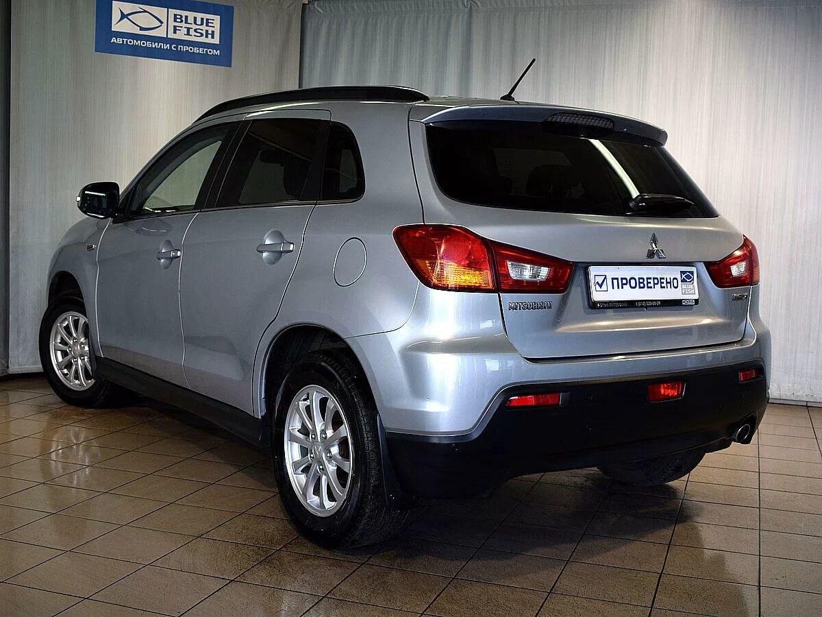 Mitsubishi asx 2011