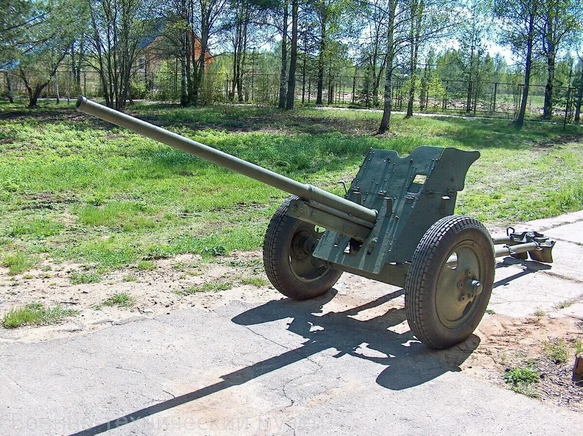 45-Мм противотанковая пушка м-42. 45-Мм противотанковая пушка обр . 1942 Г. М-42. 45 Мм противотанковая пушка. Пушка 45 мм Сорокопятка.