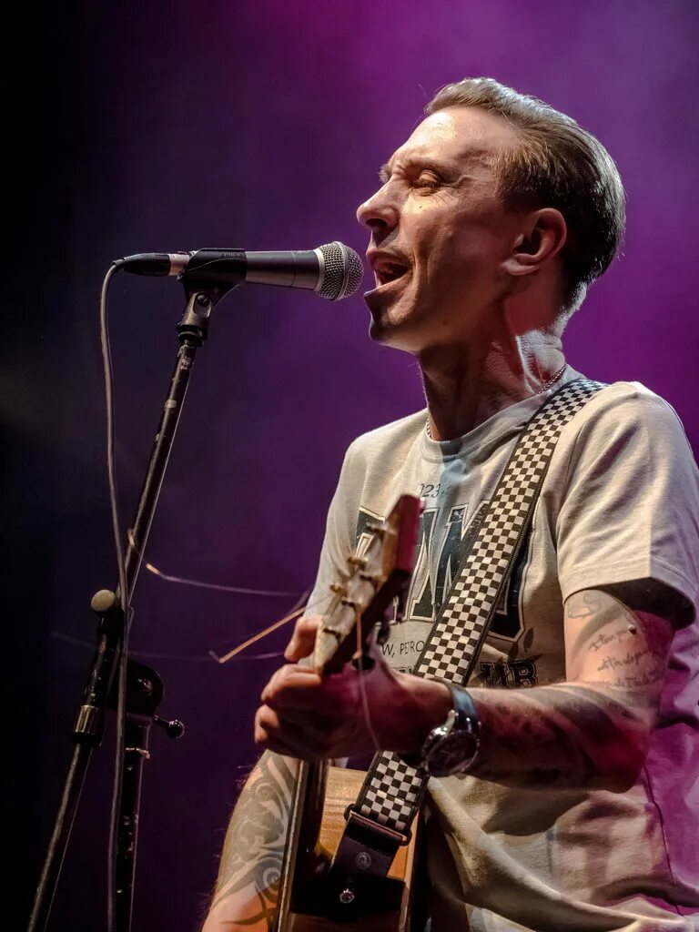 Casual группа. Группа casual фото. Casual солист. Casual группа солист. Casual группа солист.