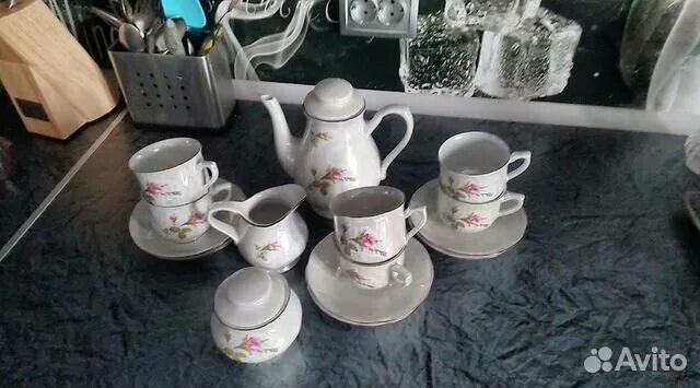 Сервиз бу. Сервиз бу. Сервиз бу. Чайный сервиз мадонна оскар шлегельмильх. Сервиз кофейный югославия 1970-1973.