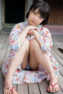 Photobook 2018 07 25 Makoto Toda 戸 田 真 琴 Senritsu 旋 律 0001 3369174406.jpg 