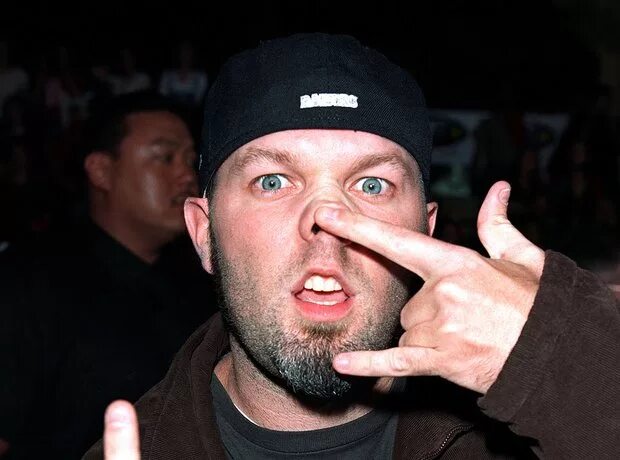 Limp bizkit vibes. Солист Лимп бизкит. Limp Bizkit Fred Durst.