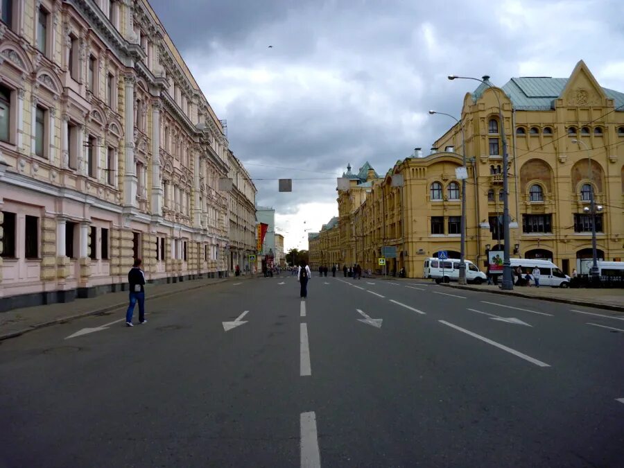 Лубянская площадь в москве. Лубянка - белорусская. Лубянка. Здание лубянки. Лубянка 1990.