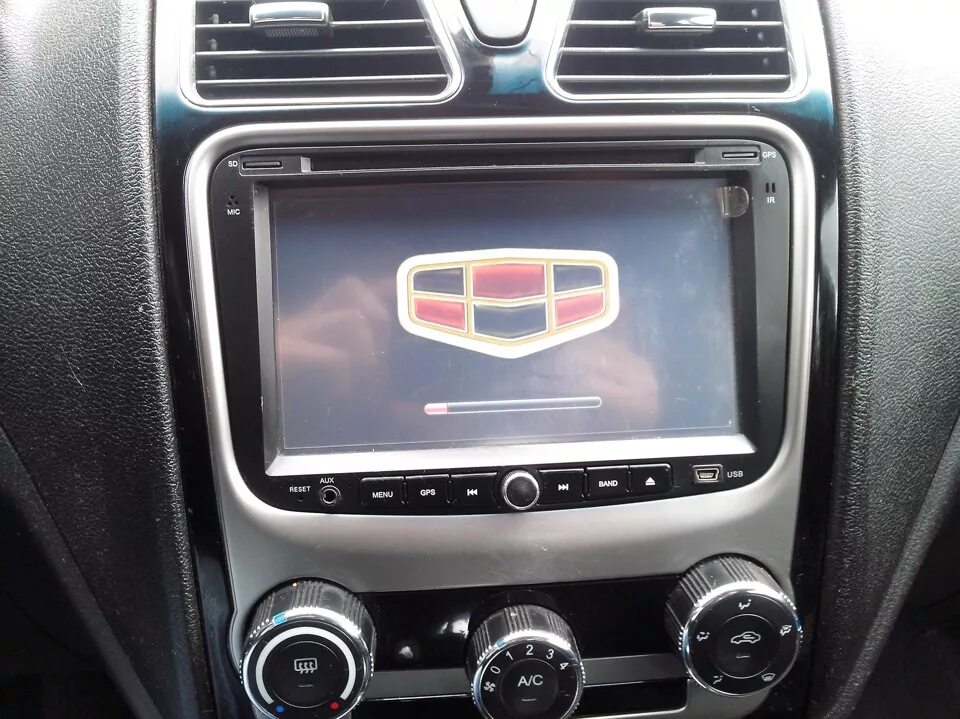 Штатные магнитолы geely. Geely emgrand ec7 2014 магнитола. магнитола geely emgrand ec7. штатная магнитола geely emgrand ec7. сенсорная магнитола джили эмгранд ес7.