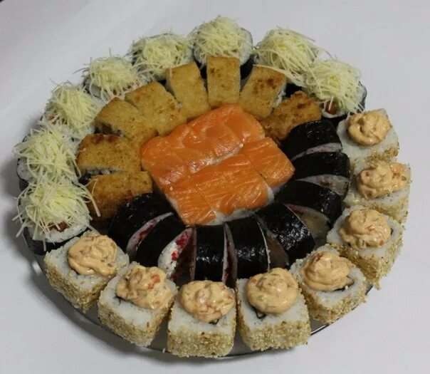 Суши токио дубровка. Суши&пицца токио, бор меню. Бора бора роллы тольятти. Токио ролл ями ями. Суши фото.