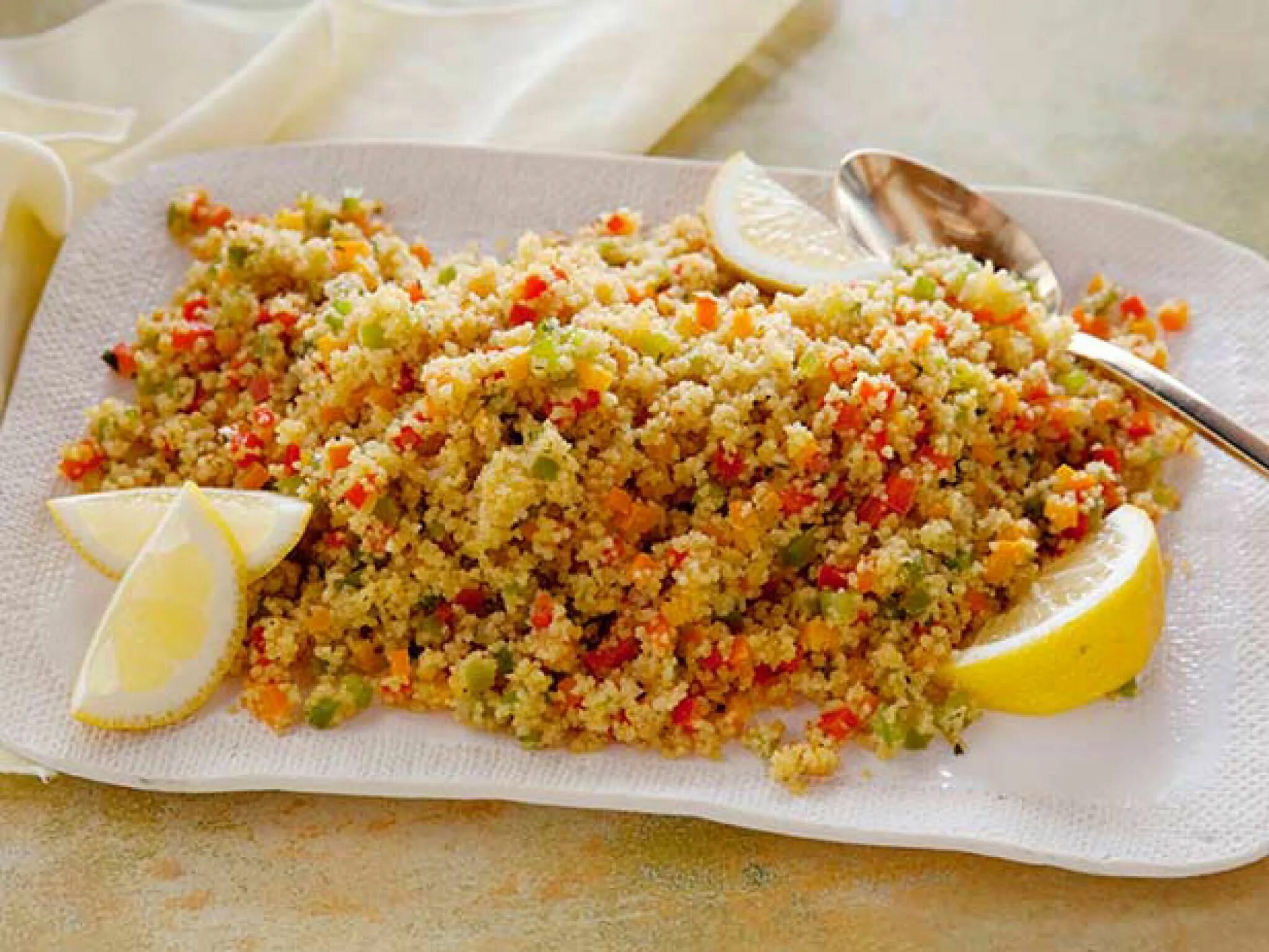Как готовить кус кус рецепты. Турецкий кускус. ливанский кускус. кускус медиум. кускус пшеничный.