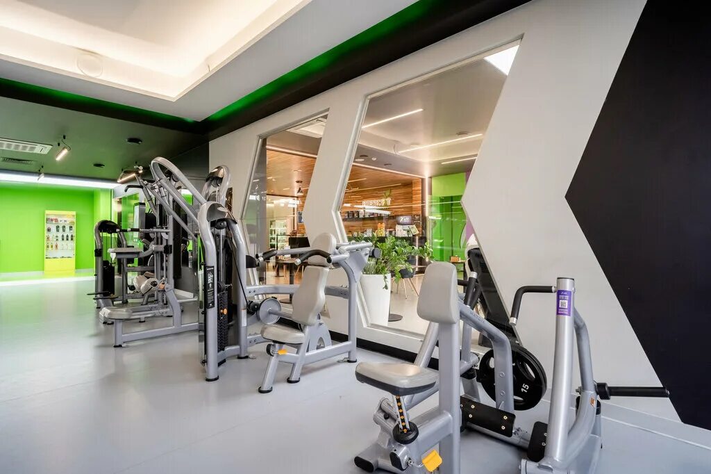 Xfit, физкультурно-оздоровительный комплекс, БЦ ВолгоградСити, улица Маршала Рок