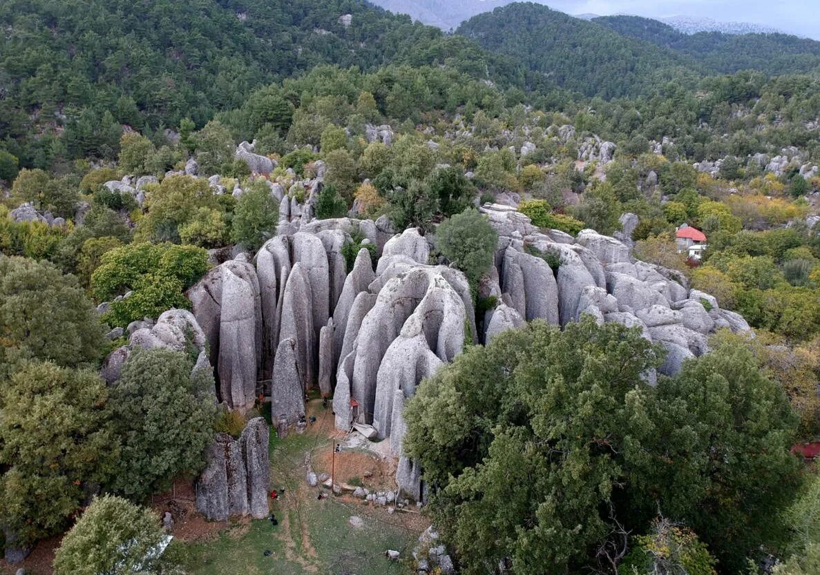 Stone турция. Тазы каньон Анталия. Сельге каньон Турция. Камни дьявола и античный Сельге Турция.