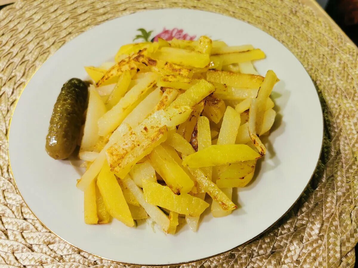 100 гр жареной картошки