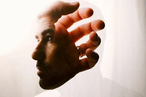 Hand face
