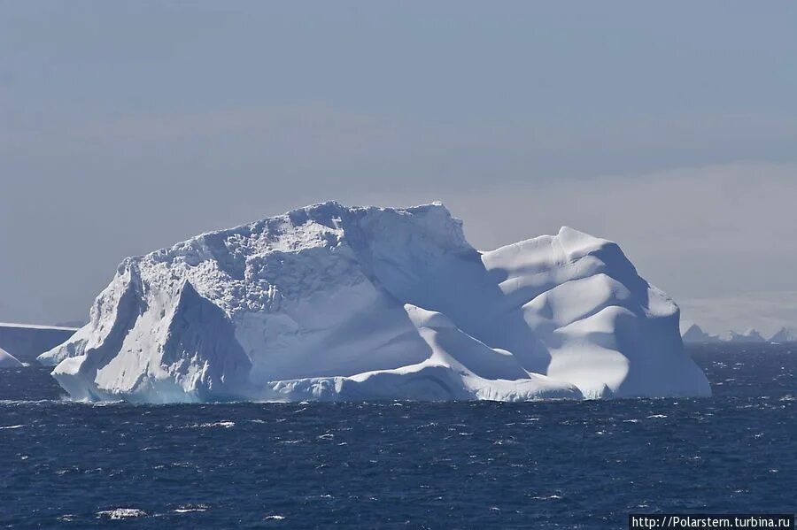 Полуостров южного океана. Южный антарктический океан. Южный океан айсберги. Южный океан картинки. Южный океан отличительные черты.