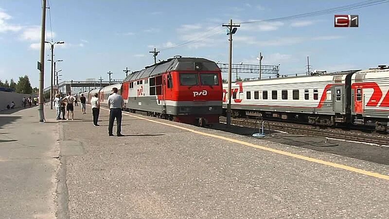 Поезд 331й новый уренгой уфа. Поезд задерживается. Нижневартовск новый уренгой поезд. Железная дорога сургут новый уренгой 1977. Возвращаюсь на железную дорогу.